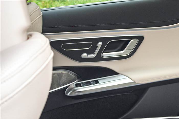 Mercedes E-Class door